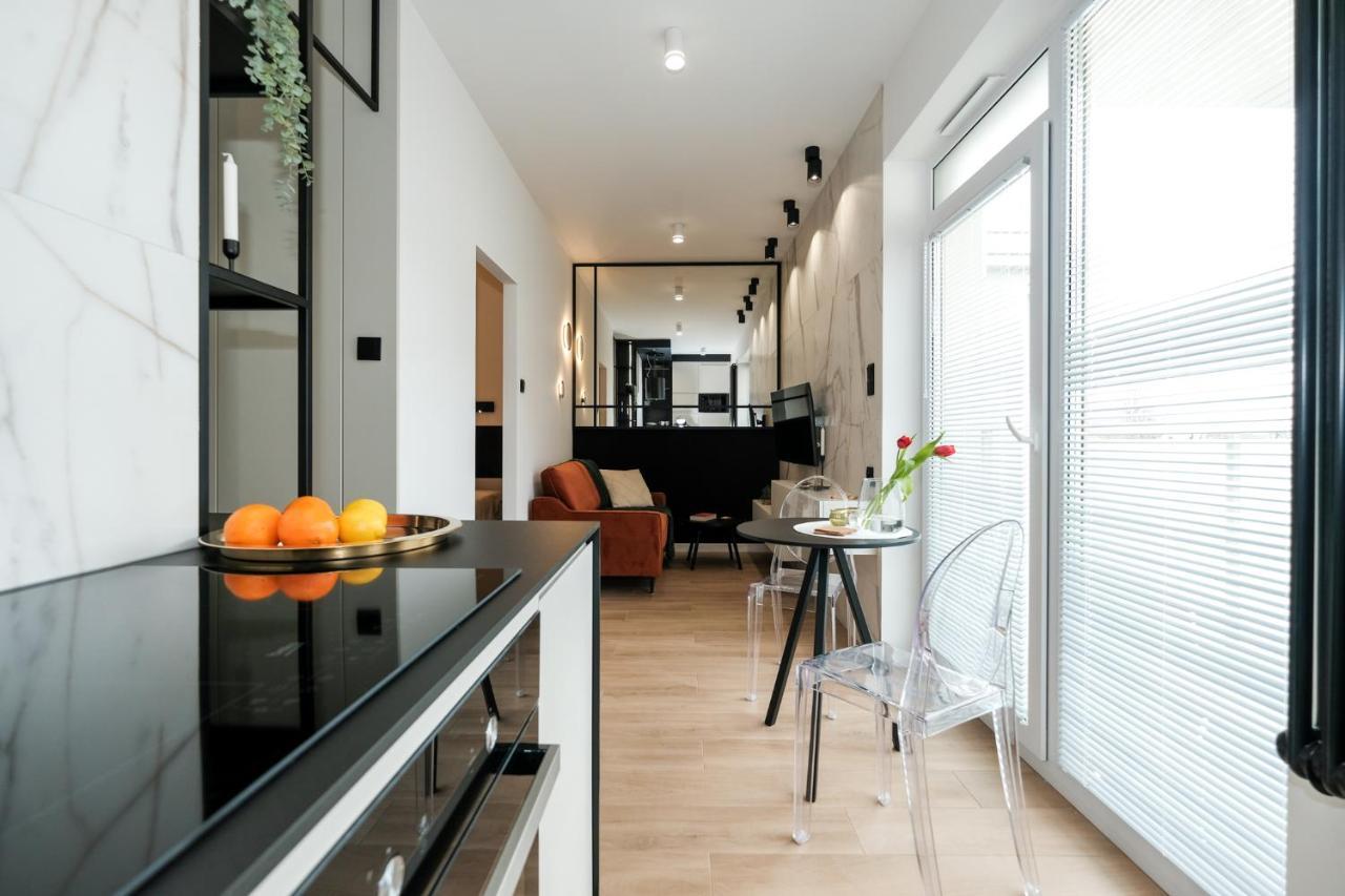 City Mood Apartamenty Lodz Fabryczna 450M Wszystko Nowe Exterior foto